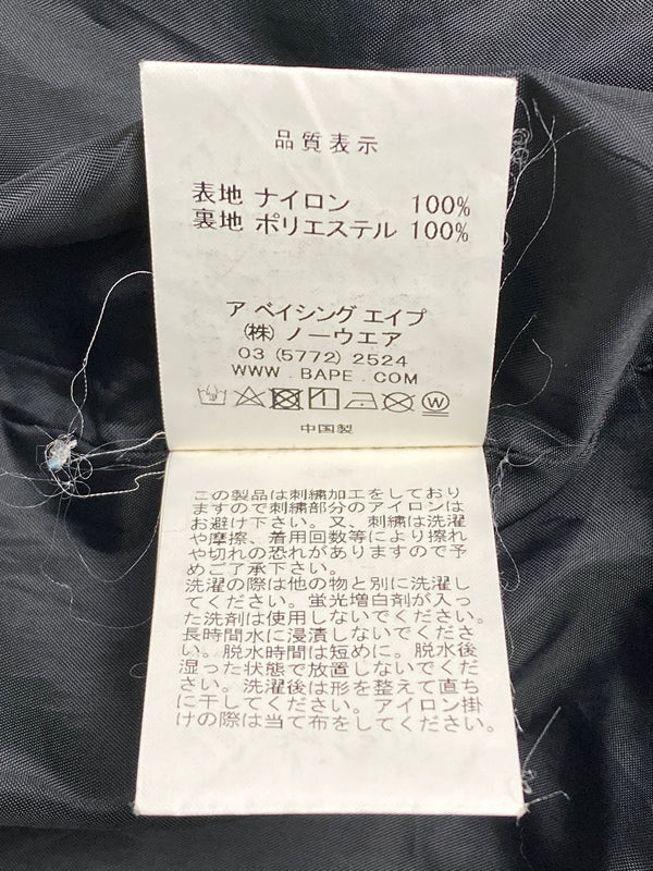 【中古品】【メンズ】 A BATHING APE アベイシングエイプ NYLON SNOWBOARD JACKET 01GDF201015X ナイロン スノーボード ジャケット メンズ アウター フーディ 142-251223-em-36-min サイズ：L カラー：ブラック 万代Net店