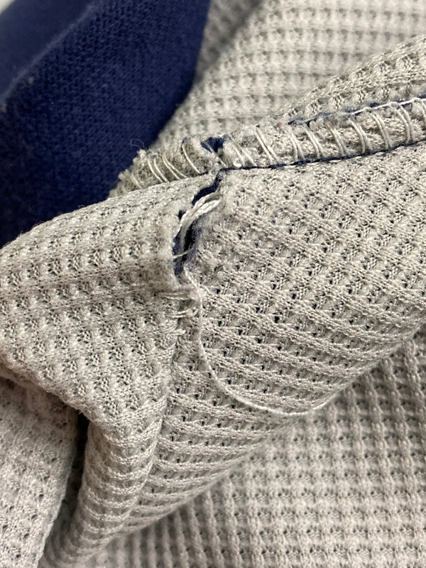 【現状渡し品】【メンズ】 MULESKINS ミュールスキンズ 80-90'S ZIP HOODIE ジップ フーディ 146-251227-zi-45-min サイズ：不明 カラー：ネイビー 万代Net店