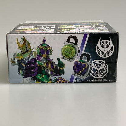 【中古品】 バンダイ 仮面ライダー鎧武 SUPER BEST DXロックシード スペシャルセット 仮面ライダー龍玄＆斬月セット おもちゃ 特撮 ヒーロー 変身 042-260302-em-13-min 万代Net店