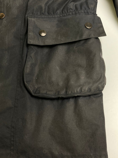 【現状渡し品】【メンズ】 Barbour バーブァー 4146203 SL BORDER OILED JACKET ボーダーオイルドジャケット 144-251227-zi-46-min サイズ：36 カラー：ネイビー 万代Net店