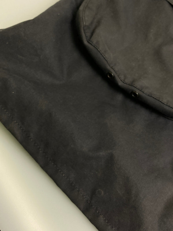 【現状渡し品】【メンズ】 Barbour バーブァー 4146203 SL BORDER OILED JACKET ボーダーオイルドジャケット 144-251227-zi-46-min サイズ：36 カラー：ネイビー 万代Net店