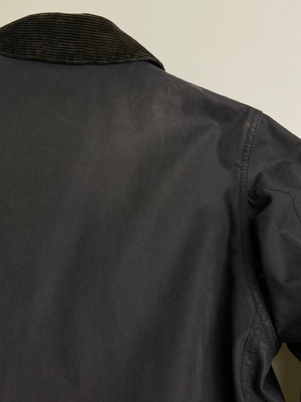 【現状渡し品】【メンズ】 Barbour バーブァー 4146203 SL BORDER OILED JACKET ボーダーオイルドジャケット 144-251227-zi-46-min サイズ：36 カラー：ネイビー 万代Net店
