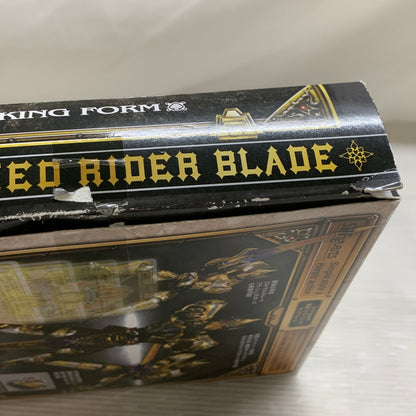 【中古品】 S.H.F 仮面ライダーブレイド キングフォーム ライダー 戦隊 特撮 フィギュア フィギュアーツ バンダイ 042-260527-em-06-min 万代Net店