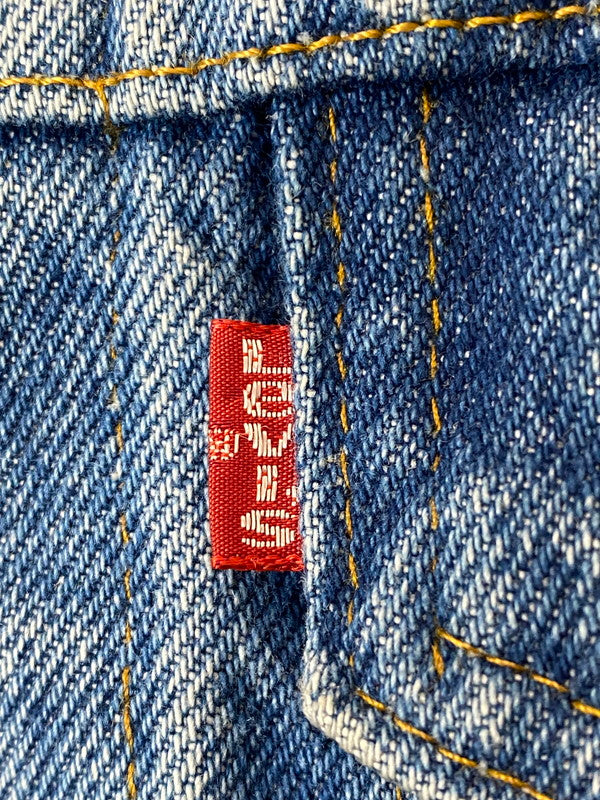 【現状渡し品】【メンズ】 Levi's リーバイス 70505-0217 DENIM JACKET デニムジャケット 146-251227-zi-04-min サイズ：38 カラー：インディゴ 万代Net店