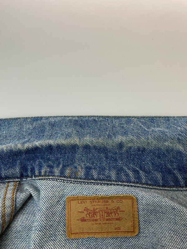 【現状渡し品】【メンズ】 Levi's リーバイス 70505-0217 DENIM JACKET デニムジャケット 146-251227-zi-04-min サイズ：38 カラー：インディゴ 万代Net店