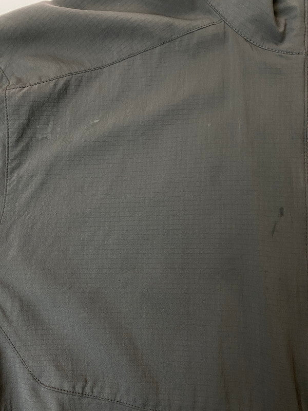 【現状渡し品】【メンズ】 ARC'TERYX アークテリクス 13646-66112 SQUAMISH JACKET スコーミッシュジャケット 144-251227-zi-06-min サイズ：不明 カラー：グレー 万代Net店