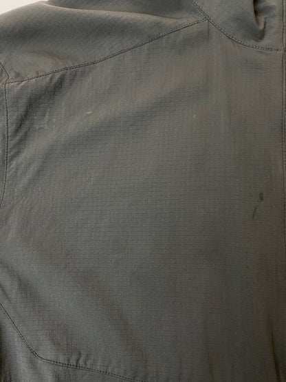 【現状渡し品】【メンズ】 ARC'TERYX アークテリクス 13646-66112 SQUAMISH JACKET スコーミッシュジャケット 144-251227-zi-06-min サイズ：不明 カラー：グレー 万代Net店