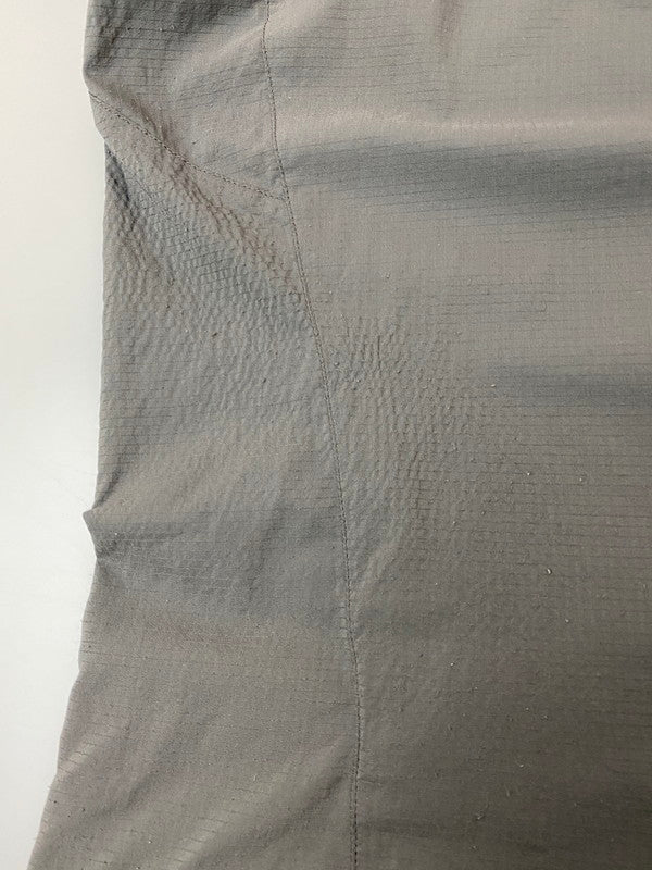 【現状渡し品】【メンズ】 ARC'TERYX アークテリクス 13646-66112 SQUAMISH JACKET スコーミッシュジャケット 144-251227-zi-06-min サイズ：不明 カラー：グレー 万代Net店