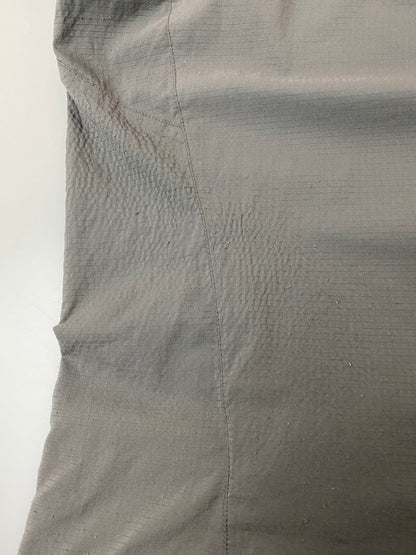【現状渡し品】【メンズ】 ARC'TERYX アークテリクス 13646-66112 SQUAMISH JACKET スコーミッシュジャケット 144-251227-zi-06-min サイズ：不明 カラー：グレー 万代Net店