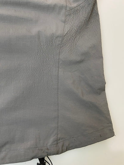 【現状渡し品】【メンズ】 ARC'TERYX アークテリクス 13646-66112 SQUAMISH JACKET スコーミッシュジャケット 144-251227-zi-06-min サイズ：不明 カラー：グレー 万代Net店