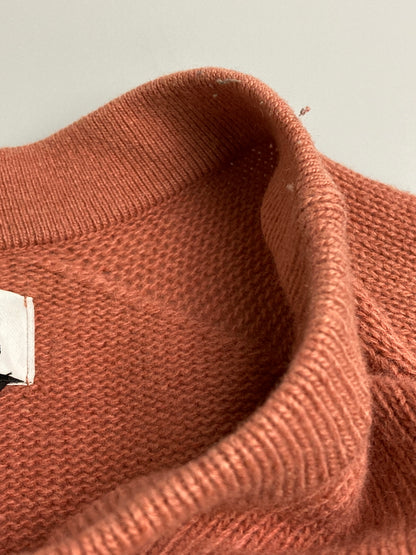 【現状渡し品】【メンズ】 STONE ISLAND ストーンアイランド 7115513A3 CREW NECK KNIT クルーネックニット 141-251227-zi-35-min サイズ：L カラー：ピンク系 万代Net店