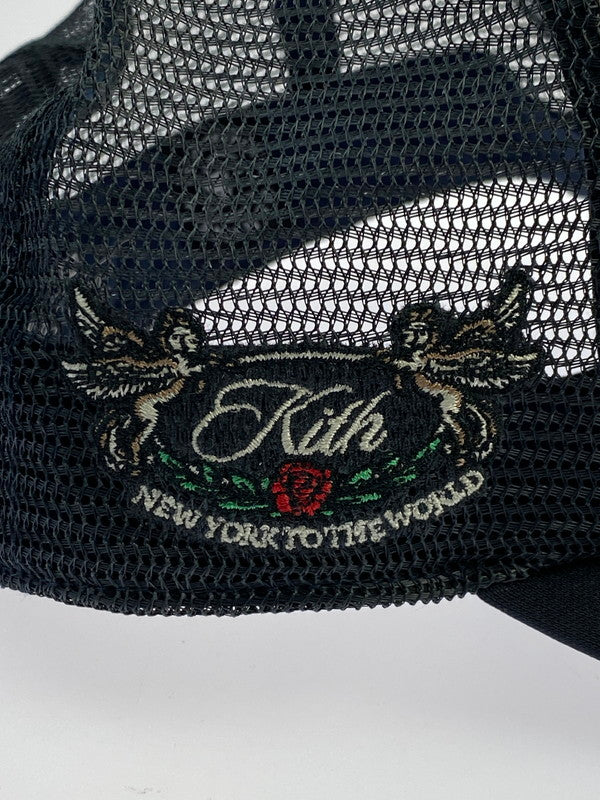 【中古品】【メンズ】 NEW ERA ニューエラ × KITH キス 別注 コラボ NEW YORK YANKEES FRANCHISE TRACKER CAP ニューヨークヤンキース フランチャイズ トラッカーキャップ 帽子 メッシュキャップ 185-251231-kk-07-min サイズ：S (6 7/8) カラー：ネイビー 万代Net店