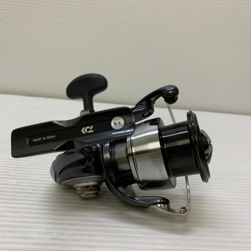 【中古品】 ダイワ 24セルテート LT4000-CXH スピニングリール 釣り フィッシング 釣り道具 134-260427-em-20-min 万代Net店