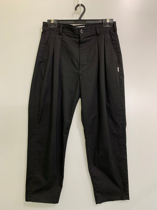 【中古品】【メンズ】 WTAPS ダブルタップス 23AW TRDT1802/TROUSERS/CTPL.TWILL TROUSERS CTPL. TWILL 232TQDT-PTM06 2タックトラウザーズ ボトムス パンツ 153-260107-kk-43-min サイズ：1 カラー：ブラック 万代Net店