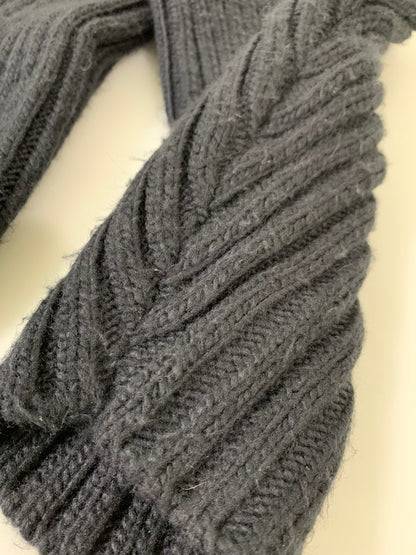 【中古品】【メンズ】 DESCENDANT ディセンダント 23AW DRAGNET RIB KNIT ドラグネット リブ ニット トップス セーター 142-260107-kk-27-min サイズ：2 カラー：チャコール 万代Net店