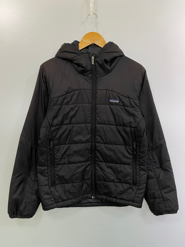 【現状渡し品】【メンズ】 patagonia パタゴニア 83974 09年製 MICRO PUFF HOODED JACKET マイクロ・パフ・フーデッド・ジャケット 144-260114-zi-19-min サイズ：XS カラー：ブラック 万代Net店