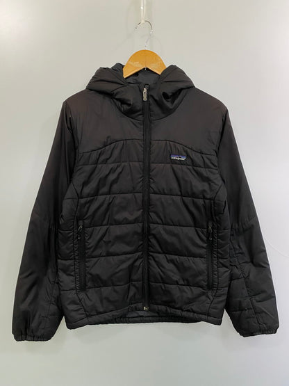 【現状渡し品】【メンズ】 patagonia パタゴニア 83974 09年製 MICRO PUFF HOODED JACKET マイクロ・パフ・フーデッド・ジャケット 144-260114-zi-19-min サイズ：XS カラー：ブラック 万代Net店
