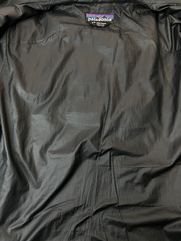 【現状渡し品】【メンズ】 patagonia パタゴニア 83974 09年製 MICRO PUFF HOODED JACKET マイクロ・パフ・フーデッド・ジャケット 144-260114-zi-19-min サイズ：XS カラー：ブラック 万代Net店