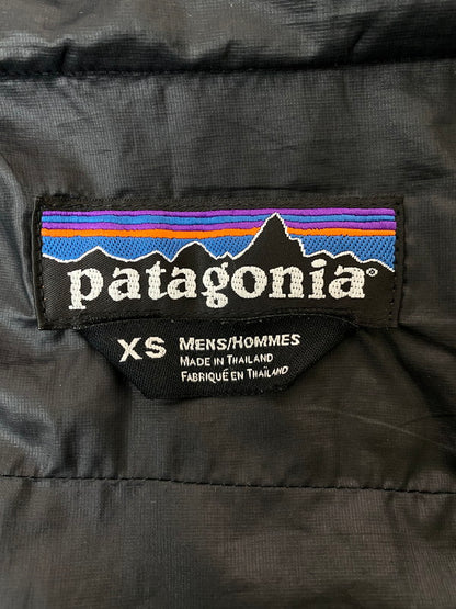 【現状渡し品】【メンズ】 patagonia パタゴニア 83974 09年製 MICRO PUFF HOODED JACKET マイクロ・パフ・フーデッド・ジャケット 144-260114-zi-19-min サイズ：XS カラー：ブラック 万代Net店
