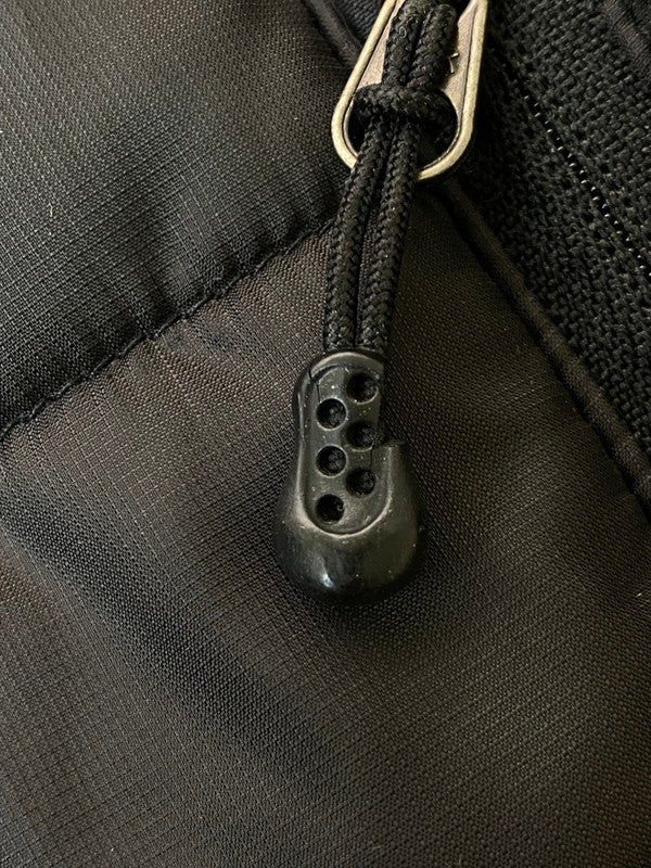 【現状渡し品】【メンズ】 patagonia パタゴニア 83974 09年製 MICRO PUFF HOODED JACKET マイクロ・パフ・フーデッド・ジャケット 144-260114-zi-19-min サイズ：XS カラー：ブラック 万代Net店