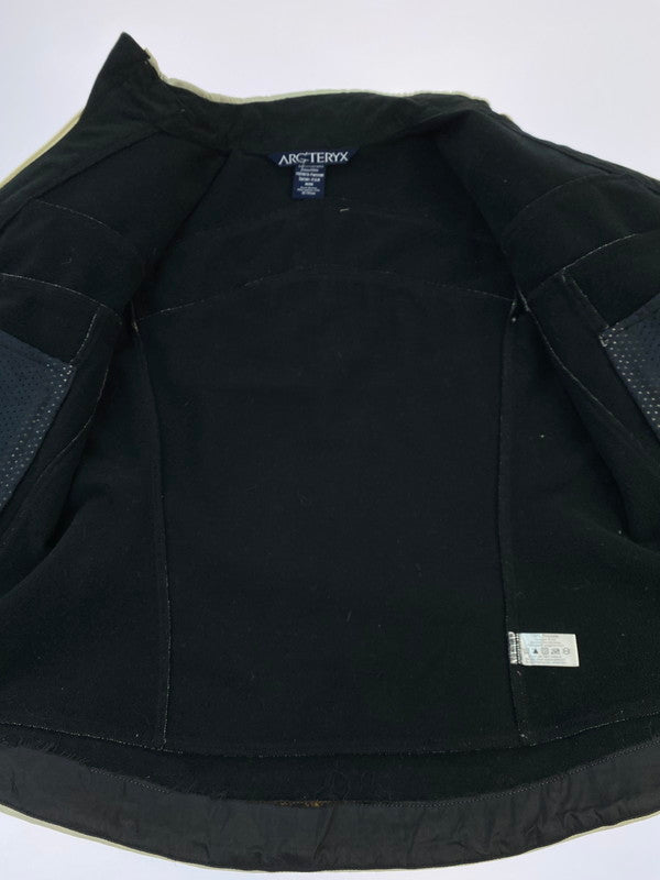 【現状渡し品】【レディース】 ARC'TERYX アークテリクス GAMMA JACKET ガンマ ジャケット 169-260321-zi-38-min サイズ：M カラー：ベージュ 万代Net店