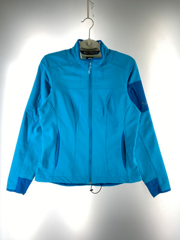 【中古品】【レディース】 ARC'TERYX アークテリクス EPSILON AR SOFTSHELL JACKET イプシロン AR ソフトシェル ジャケット 168-260321-zi-35-min サイズ：S カラー：ライトブルー 万代Net店