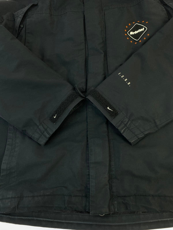 【中古品】【メンズ】 F.C.R.B. エフシーアールビー × NIKE ナイキ 別注 コラボ 00’s STORM-FIT TOUR JACKET 00年代 ストームフィット ツアージャケット ライトアウター 142-260226-kk-02-min サイズ：S カラー：ブラック 万代Net店