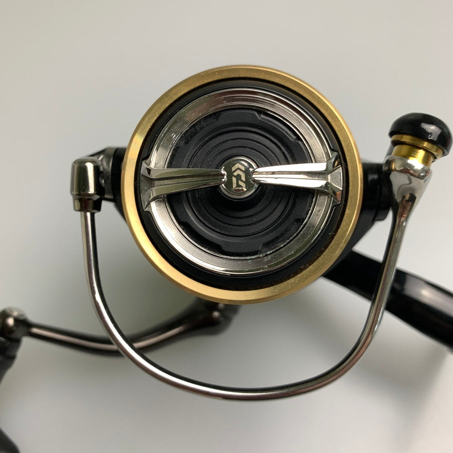 【中古美品】 DAIWA ダイワ 19バリスティック LT3000S-CXH リール 釣り具 134-260309-SH-13-min 万代Net店