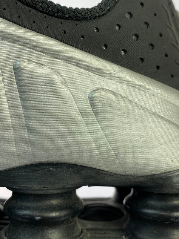 【中古品】【メンズ】 NIKE ナイキ 104265-045 SHOX R4 靴 シューズ 160-260114-zi-69-min サイズ：27cm カラー：BLACK METALLIC SILVER 万代Net店