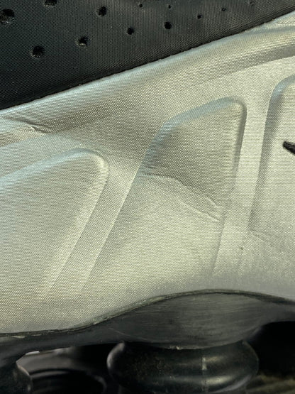 【中古品】【メンズ】 NIKE ナイキ 104265-045 SHOX R4 靴 シューズ 160-260114-zi-69-min サイズ：27cm カラー：BLACK METALLIC SILVER 万代Net店