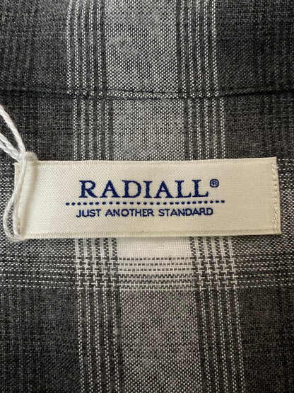 【中古品】【メンズ】 RADIALL ラディアル RAD-24SS-SH004 BELAIR - OPEN COLLARED SHIRT L S シャツ トップス 142-260114-zi-07-min サイズ：XL カラー：ブラック/グレー系/チェック柄 万代Net店