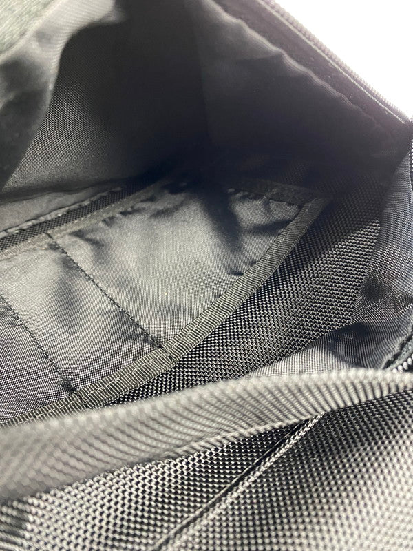 【中古品】【メンズ】 Yohji Yamamoto ヨウジヤマモト ×NEW ERA ニューエラ HH-I38-960 LIGHT PACK ライトパック リュック カバン 188-260128-AS-11-min カラー：ブラック 万代Net店