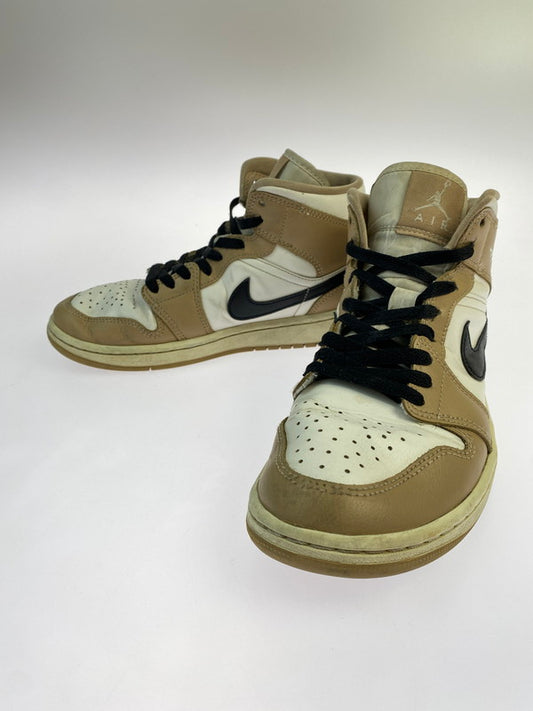 【中古品】【メンズ/レディース】 NIKE ナイキ BQ6472-103 WOMEN'S AIR JORDAN 1 MID DESERT 靴 シューズ スニーカー SNEAKERS 160-260114-zi-60-min サイズ：25cm カラー：ベージュ/ホワイト 万代Net店
