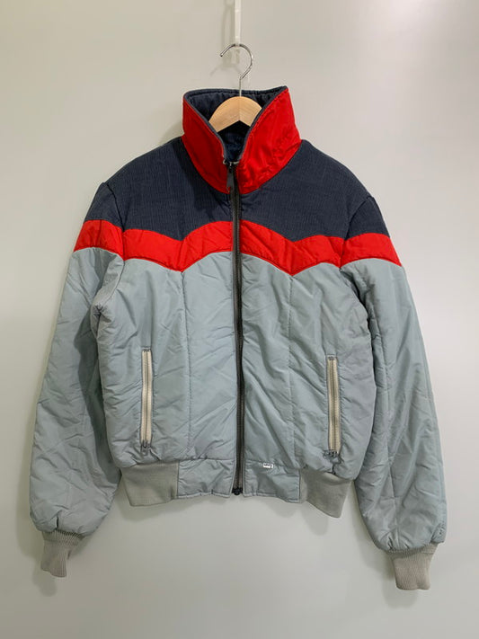 【中古品】【メンズ】 Levi's リーバイス SKI JACKET 70-80's スキー ジャケット 70年代 80年代 ウィンタースポーツ 防寒 メンズ アウター 146-260116-em-32-min サイズ：M カラー：ネイビー/レッド/グレー 万代Net店