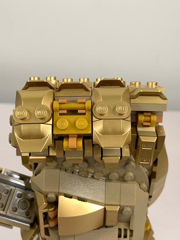 【現状渡し品】 レゴ マーベル インフィニティ コレクタブルビルディングキット サノス 右手ガントレット インフィニティストーン付き レゴ組み済み 055-260918-em-06-min 万代Net店
