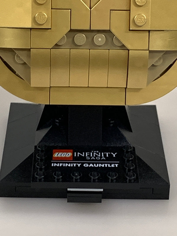 【現状渡し品】 レゴ マーベル インフィニティ コレクタブルビルディングキット サノス 右手ガントレット インフィニティストーン付き レゴ組み済み 055-260918-em-06-min 万代Net店