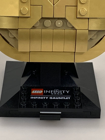 【現状渡し品】 レゴ マーベル インフィニティ コレクタブルビルディングキット サノス 右手ガントレット インフィニティストーン付き レゴ組み済み 055-260918-em-06-min 万代Net店