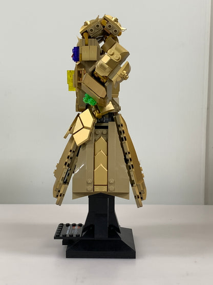 【現状渡し品】 レゴ マーベル インフィニティ コレクタブルビルディングキット サノス 右手ガントレット インフィニティストーン付き レゴ組み済み 055-260918-em-06-min 万代Net店