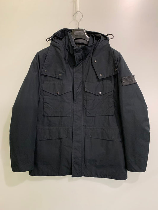 【中古品】【メンズ】 STONE ISLAND ストーンアイランド 22AW GHOST PIECE JACKET 7715437F1 フィールド ジャケット メンズ アウター 141-260116-em-27-min サイズ：L カラー：ブラック 万代Net店