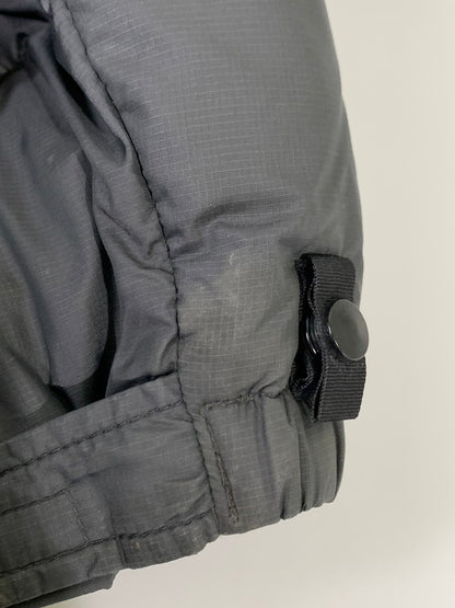【中古品】【メンズ】 THE NORTH FACE ザ・ノースフェイス CENTER LOGO NUPSTE 700FILL ヌプシジャケット アウター 144-260114-zi-33-min サイズ：L カラー：ブラック/グレー 万代Net店