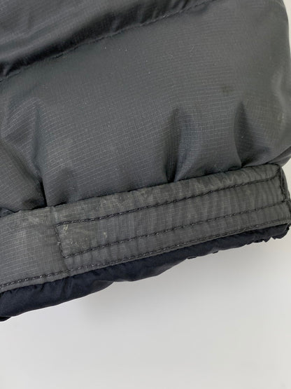 【中古品】【メンズ】 THE NORTH FACE ザ・ノースフェイス CENTER LOGO NUPSTE 700FILL ヌプシジャケット アウター 144-260114-zi-33-min サイズ：L カラー：ブラック/グレー 万代Net店