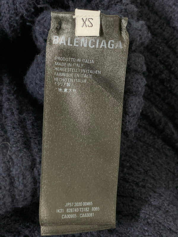 【中古品】【メンズ】 BALENCIAGA バレンシアガ 20AW SCRIBBLE LOGO OVERSIZE SWEATER フロントロゴ クルーネック オーバーサイズ ニットセーター メンズ トップス 141-260116-em-41-min サイズ：XS カラー：ネイビー 万代Net店