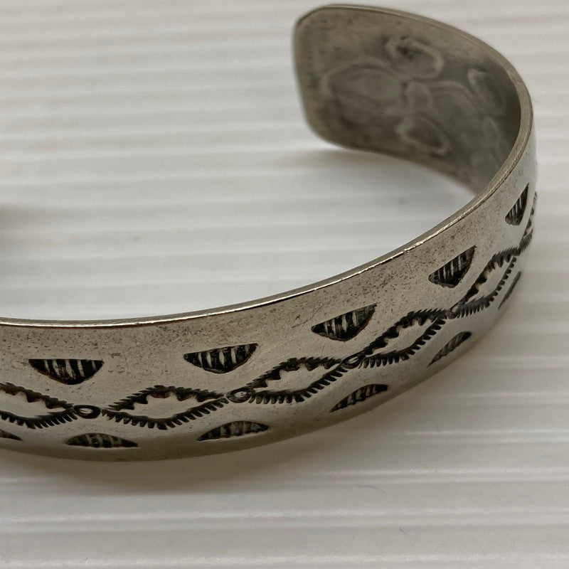【中古品】【メンズ】 INDIAN JEWELRY SILVER BANGLE インディアン ジュエリー シルバー バングル アクセサリー 腕 191-260130-em-12-min カラー：シルバー 万代Net店