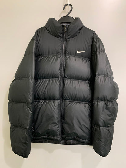 【中古品】【メンズ】 NIKE ナイキ 550FILL REVERSIBLE DOWN JACKET 550フィル リバーシブル ダウンジャケット アウター 148-260404-kk-18-min サイズ：XL カラー：ブラック 万代Net店