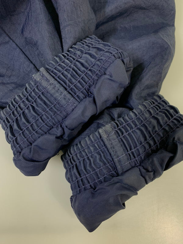 【現状渡し品】【メンズ】 adidas アディダス NYLON HOODED JACKET AHN001 ナイロン フーデッド ジャケット ライトアウター 万国旗タグ 146-260404-kk-12-min サイズ：US XL カラー：ネイビー 万代Net店