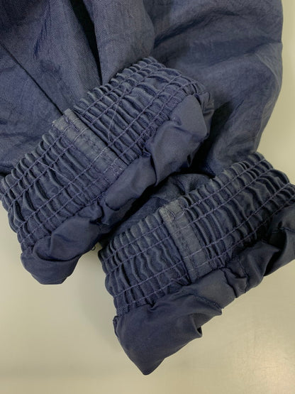 【現状渡し品】【メンズ】 adidas アディダス NYLON HOODED JACKET AHN001 ナイロン フーデッド ジャケット ライトアウター 万国旗タグ 146-260404-kk-12-min サイズ：US XL カラー：ネイビー 万代Net店