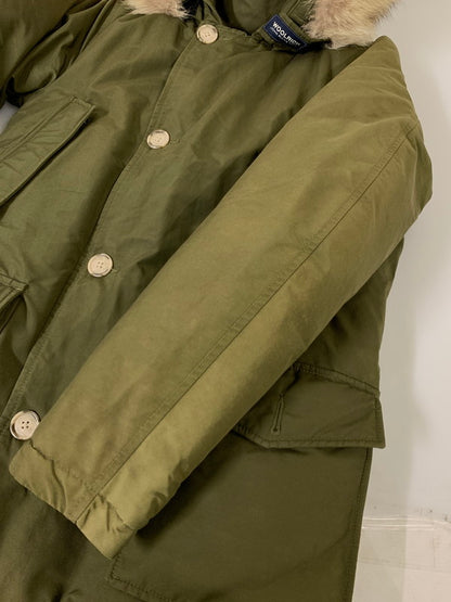 【中古品】【メンズ】 WOOLRICH ウールリッチ ARCTIC PARKA 1502284 アークティックパーカ アウター ダウンジャケット 144-260121-kk-32-min サイズ：XXL カラー：オリーブ 万代Net店