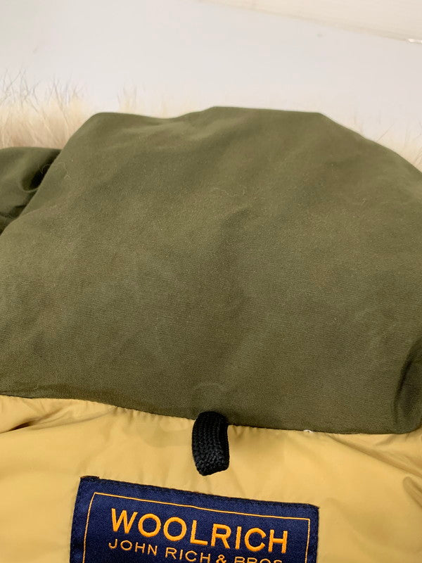 【中古品】【メンズ】 WOOLRICH ウールリッチ ARCTIC PARKA 1502284 アークティックパーカ アウター ダウンジャケット 144-260121-kk-32-min サイズ：XXL カラー：オリーブ 万代Net店