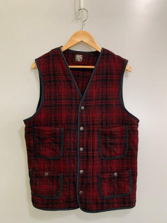 【中古品】【メンズ】 SUGAR CANE シュガーケーン FICTION ROMANCE 21.25OZ.WOOL CHECK CRUISER VEST SC13207 フィクションロマンス 21.25オンス ウールチェック クルーザー ベスト 145-260322-em-19-min サイズ：40 カラー：レッド/ブラック（チェック柄） 万代Net店