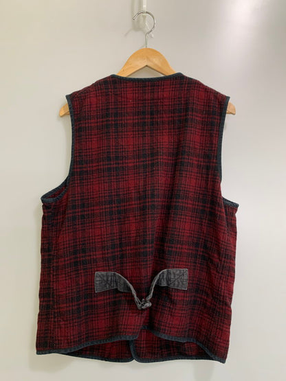 【中古品】【メンズ】 SUGAR CANE シュガーケーン FICTION ROMANCE 21.25OZ.WOOL CHECK CRUISER VEST SC13207 フィクションロマンス 21.25オンス ウールチェック クルーザー ベスト 145-260322-em-19-min サイズ：40 カラー：レッド/ブラック（チェック柄） 万代Net店